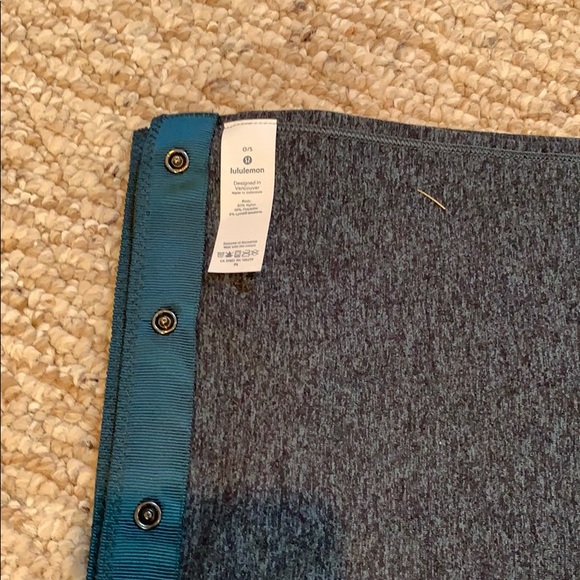 Lululemon vinyasa scarf - Picture 2 of 3